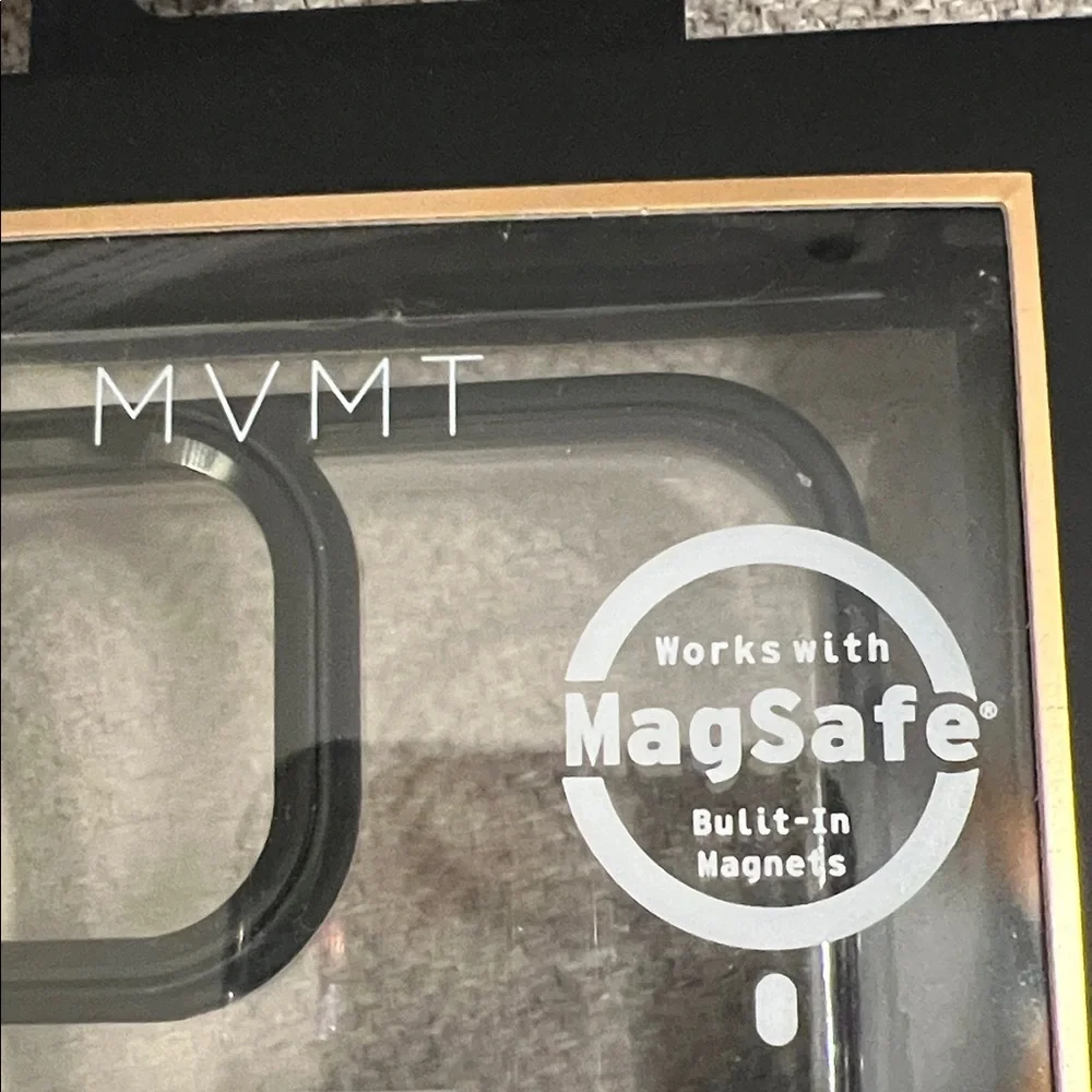 MVMT NEW Magnetic Defender Case for iPhone - 15/14/13 Black and clear. In box